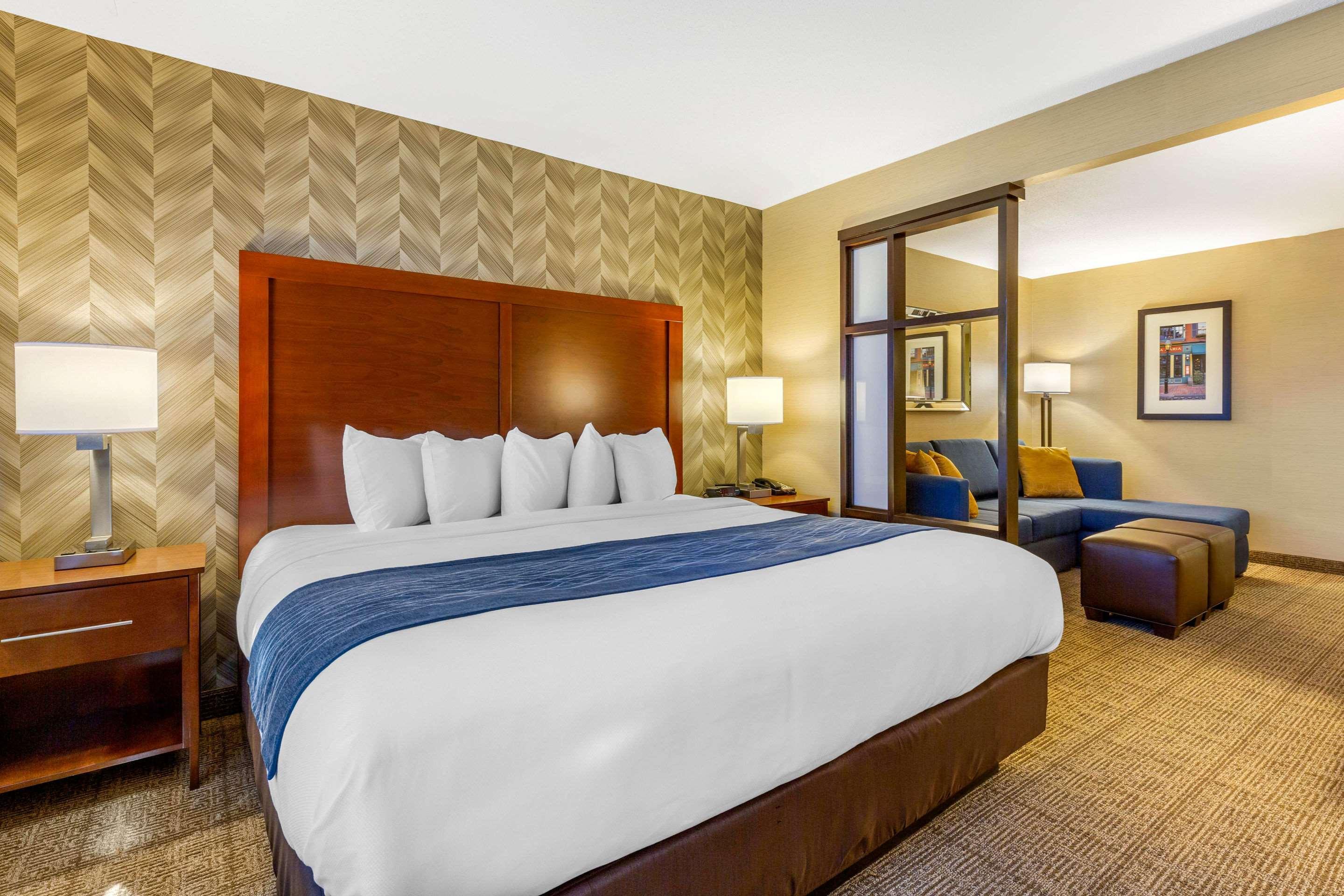 Comfort Inn & Suites Logan International Airport Revere Kültér fotó