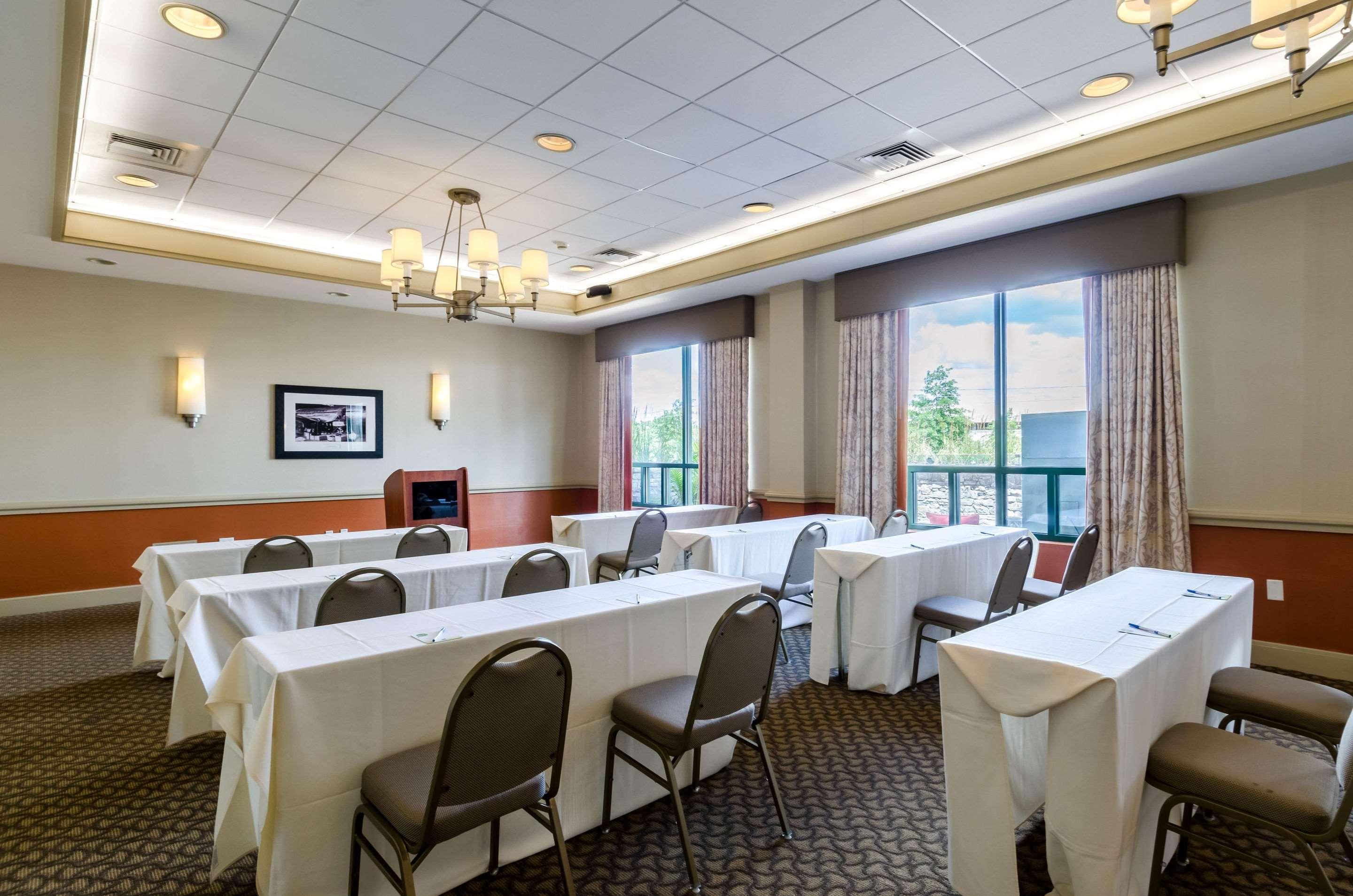 Comfort Inn & Suites Logan International Airport Revere Kültér fotó