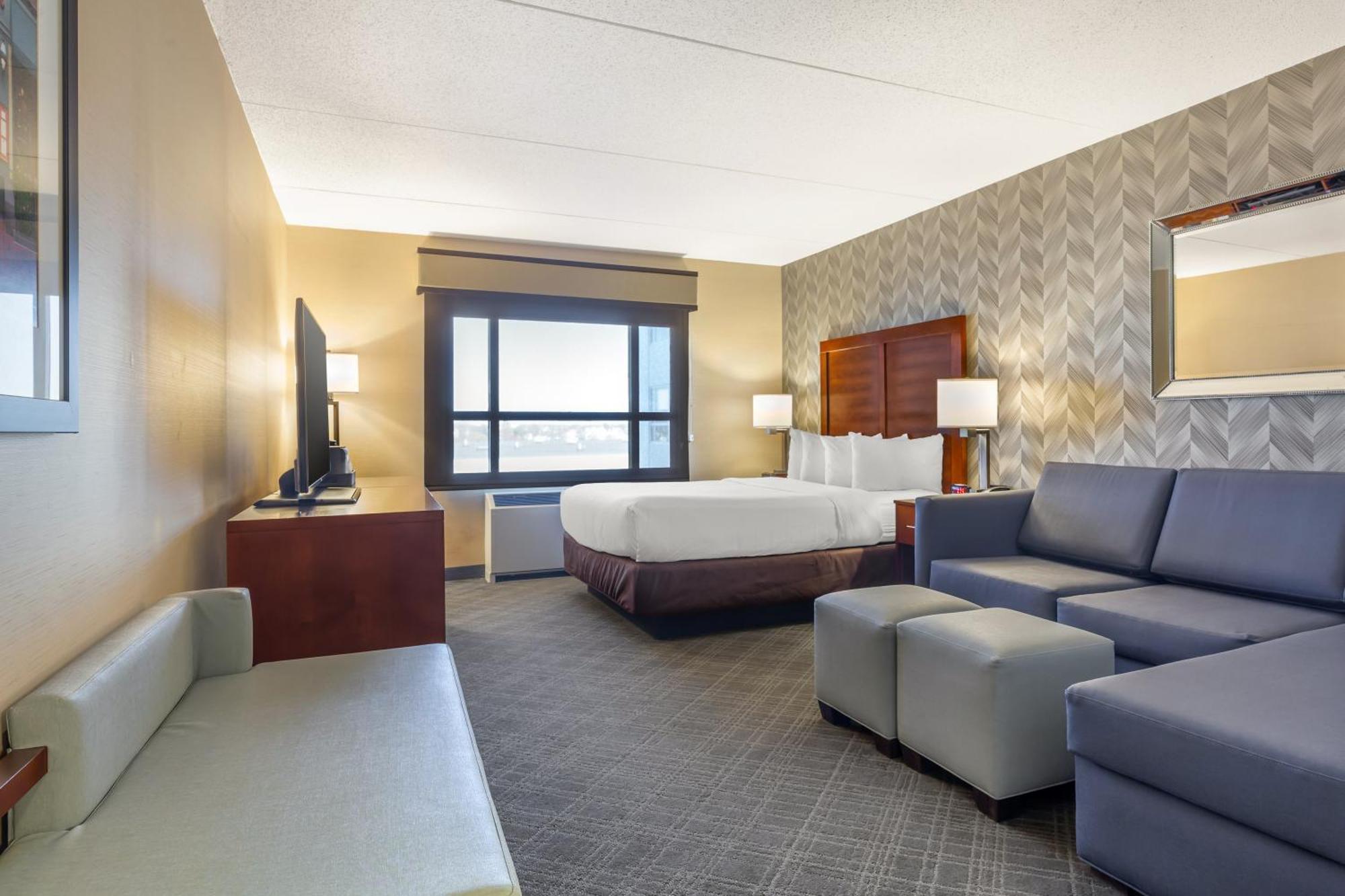 Comfort Inn & Suites Logan International Airport Revere Kültér fotó